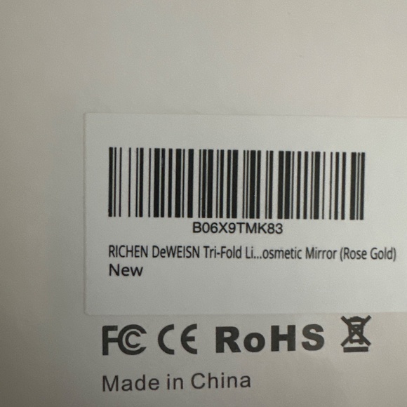 Lighted Trifold LED Mirror *NEW IN BOX* - Picture 5 of 5